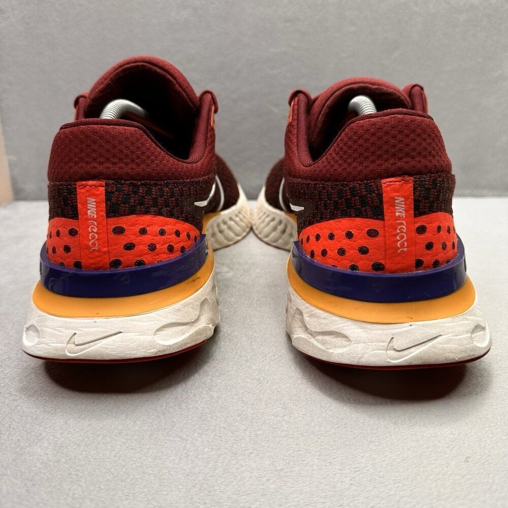 Nike Men's Maroon/White/Orange Running Shoes - Picture 4 of 8